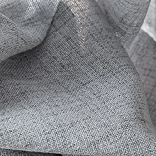 rideau avec le détail en gros plan du motif lin de couleur gris